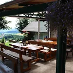 Inn Schlosstaverne Obrist
