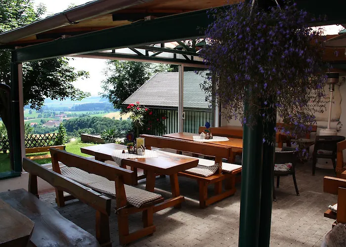 Han/Misafirhane Schlosstaverne Obrist