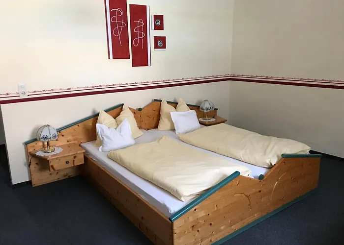 Han/Misafirhane Schlosstaverne Obrist Wolfsegg am Hausruck